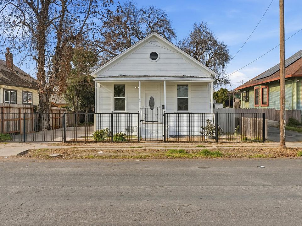 1st image of 29 S Sierra Nevada St