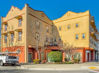 11 Johnson St, Windsor, CA