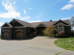 1988 Pinecrest Ave, Coupeville, WA 98239