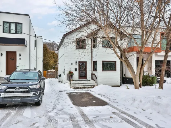 91 Kingsway Way, Toronto, ON M6S 2R8