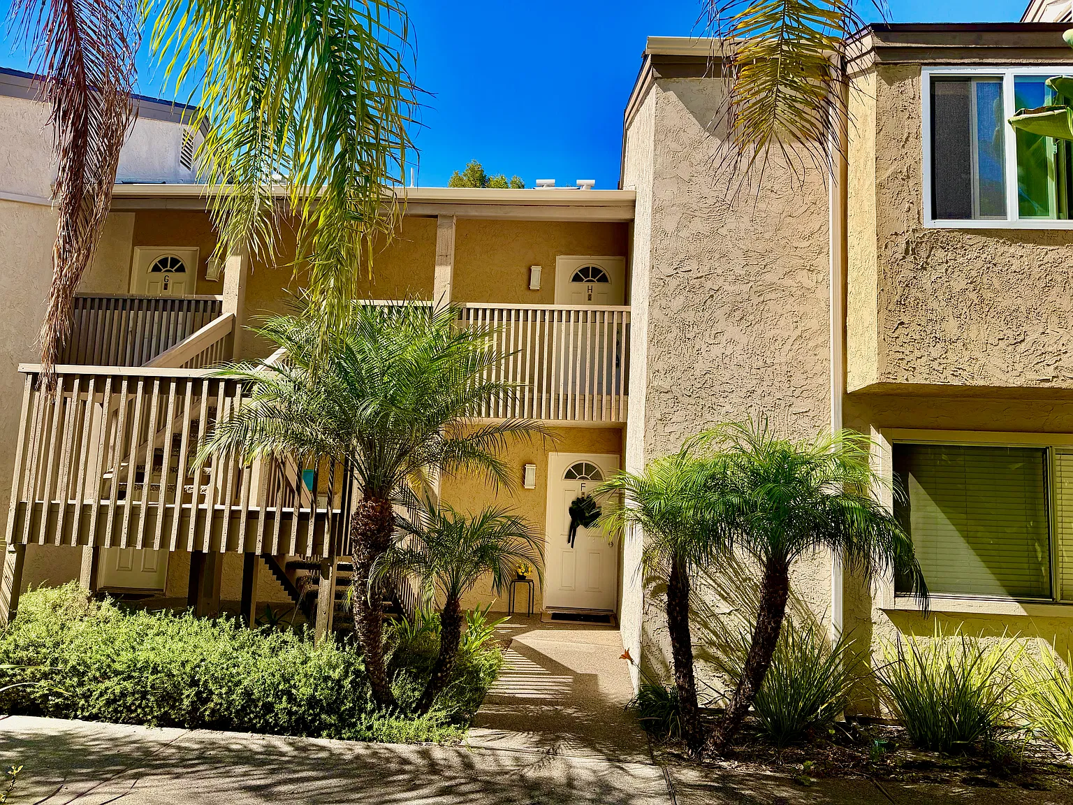 1 bed, 750 sqft, $2,595 — Photo 1
