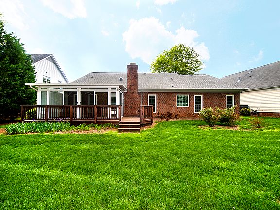 2nd image of 5427 Dunedin Ln