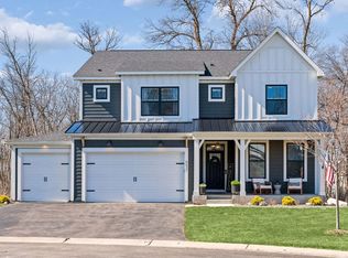 6631 Astilbe Ct, Excelsior, MN 55331