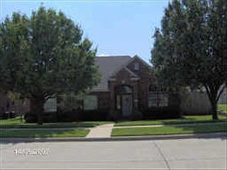 1st image of 1702 Hill Creek Dr