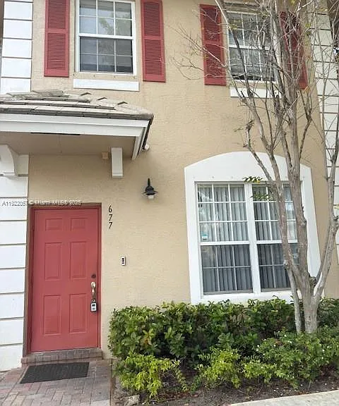 677 NW 42nd Ave — Photo 1