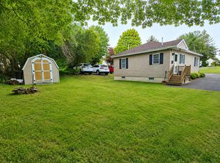 2 Hallowell St, Winslow, ME 04901