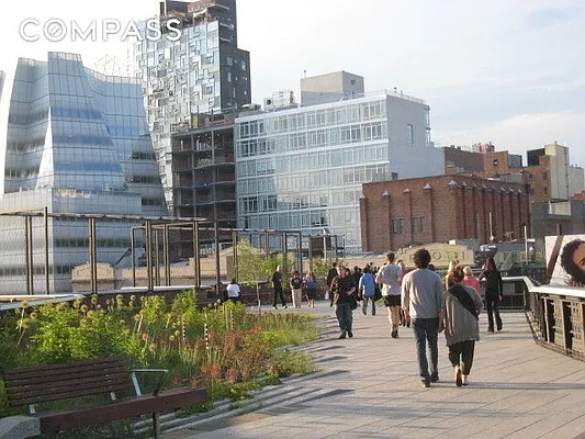 Rented by Compass | media 30