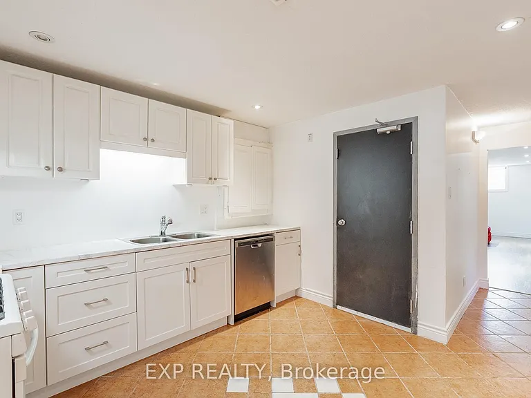 14 Bourgeois Beach Rd — Photo 5
