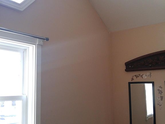 3rd image of 5310 Northrup Ave