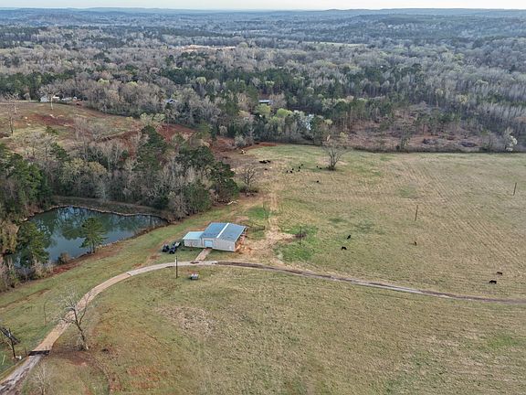 3rd image of 2265 County Road 1613