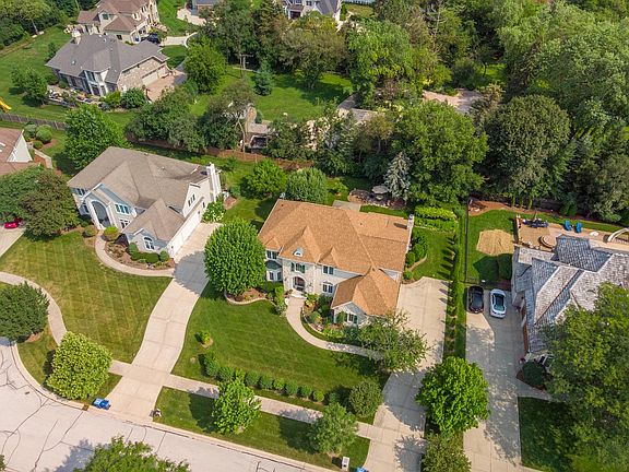 4th image of 2116 Canterbury Ln