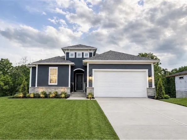 9604 N Ava St, Kansas City, MO 64154