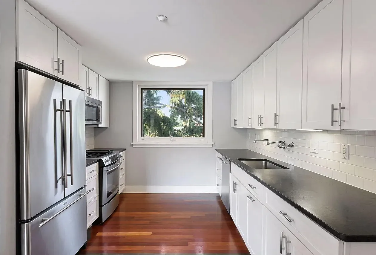 3 bed, 1700 sqft, $3,750 — Photo 4