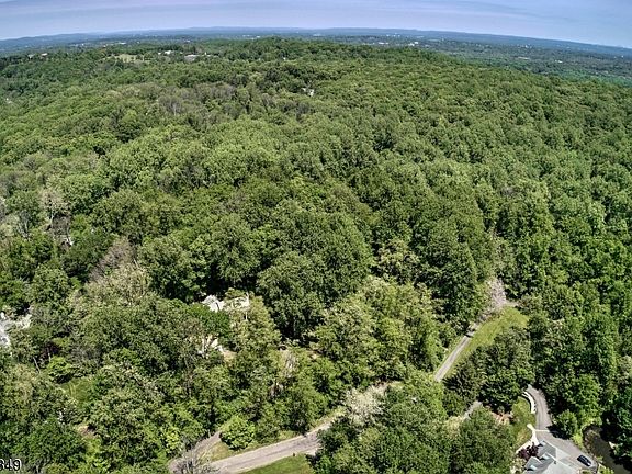 2nd image of 4 Military Hill Dr