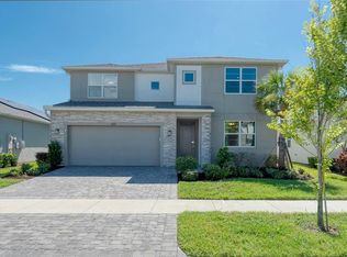 2400 Arbor Wind Dr, Lutz, FL 33558