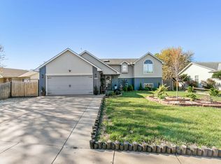 129 W 53rd St S, Wichita, KS 67217