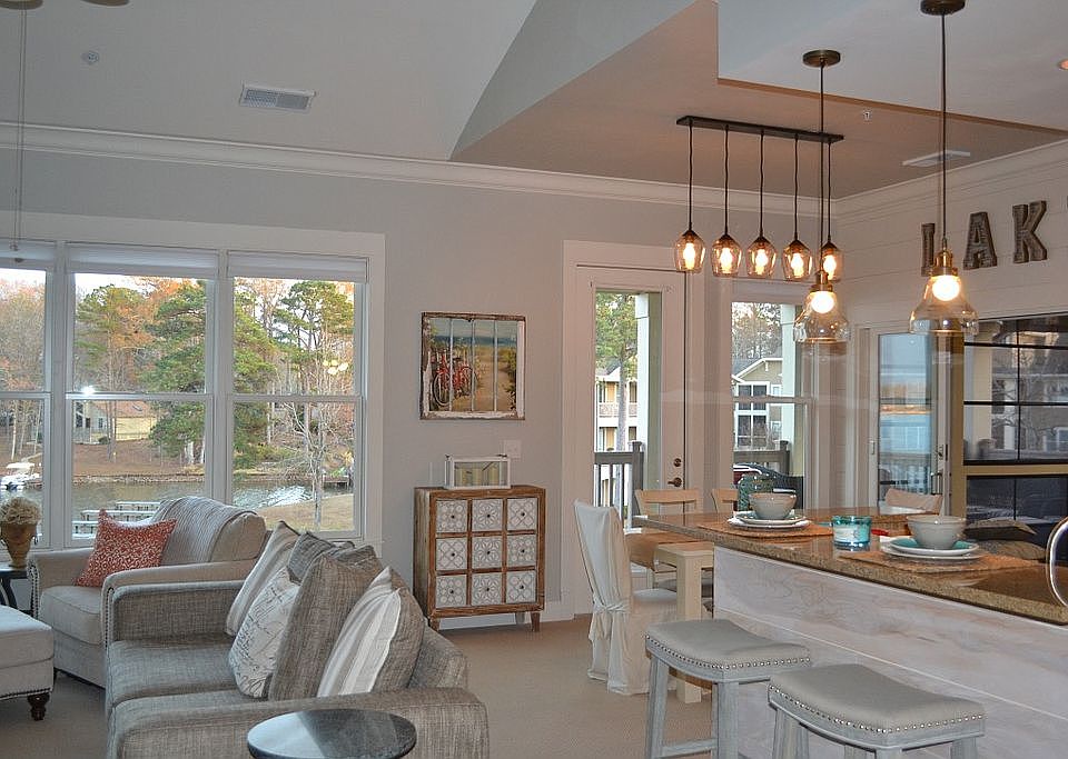1st image of 108 S Bay Rd Unit 605