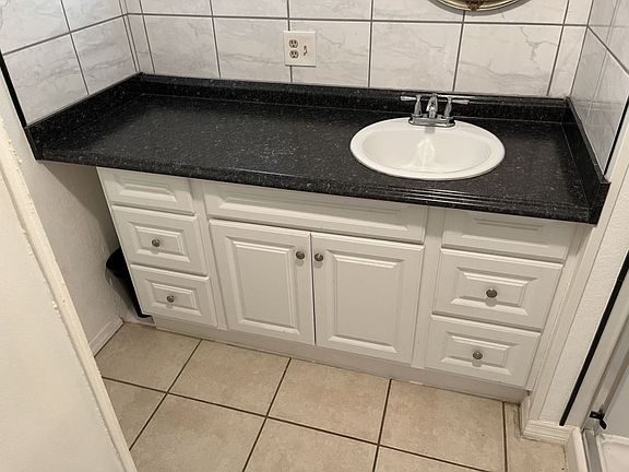 5th image of 7404 Westwood Dr #3529