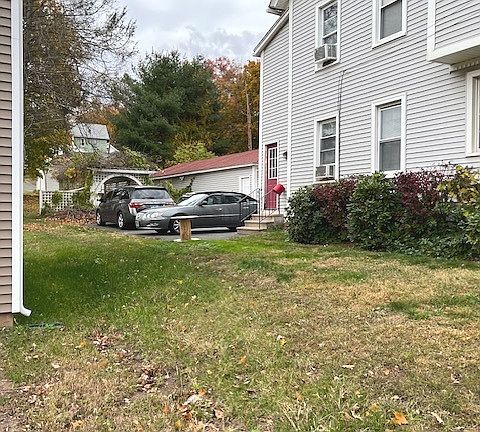 5th image of 372 East Street