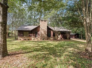 605 9th St, Purvis, MS 39475