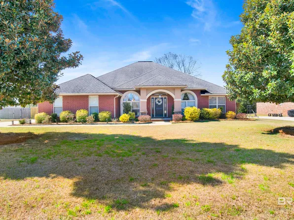 262 Royal Ln, Fairhope, AL 36532