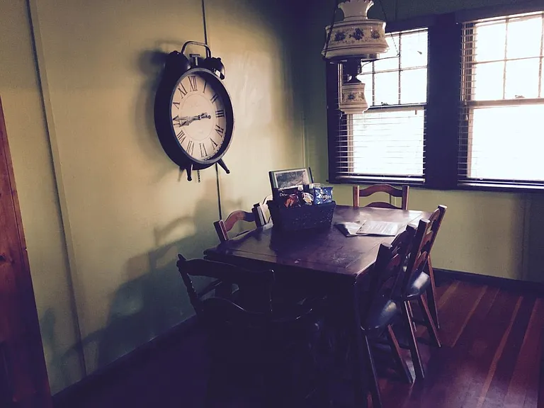Kitchen Dining Table