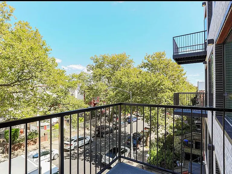 350 Rutland Rd #4A — Photo 4