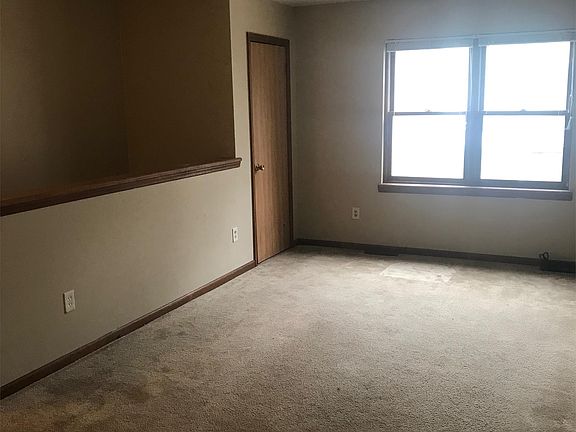 2nd image of 626 Park Ave #2