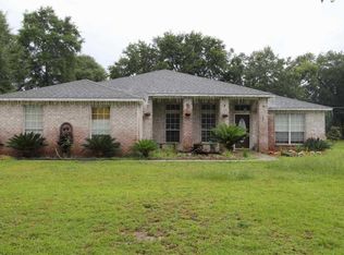 5516 Mulat Rd, Milton, FL 32571