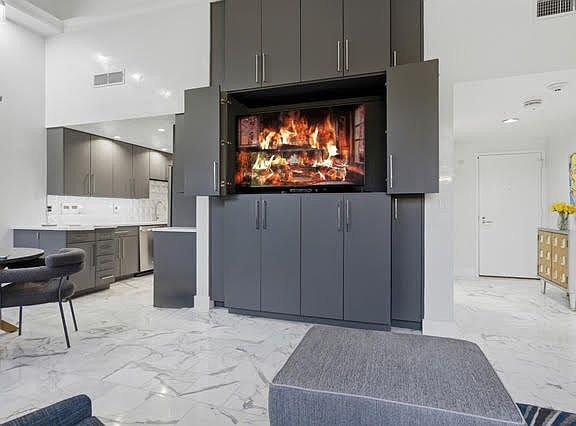 2nd image of 3030 McKinney Ave APT 105