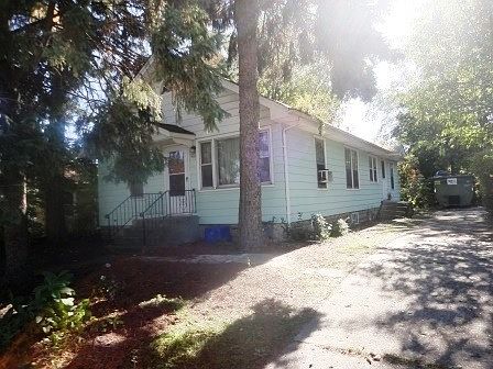 2nd image of 119 E Keith Ave