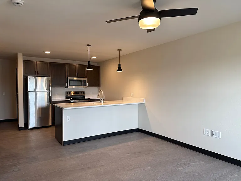 275 Lofts at Kingston Yard — Photo 100