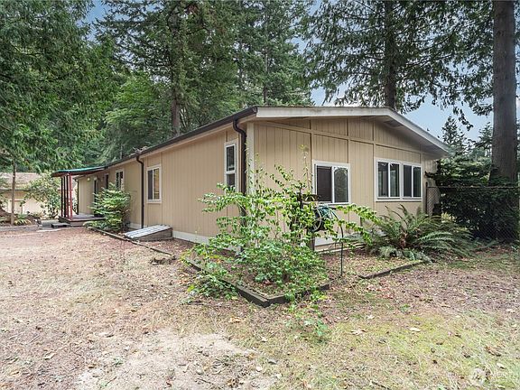 3rd image of 8505 NE Country Woods Lane