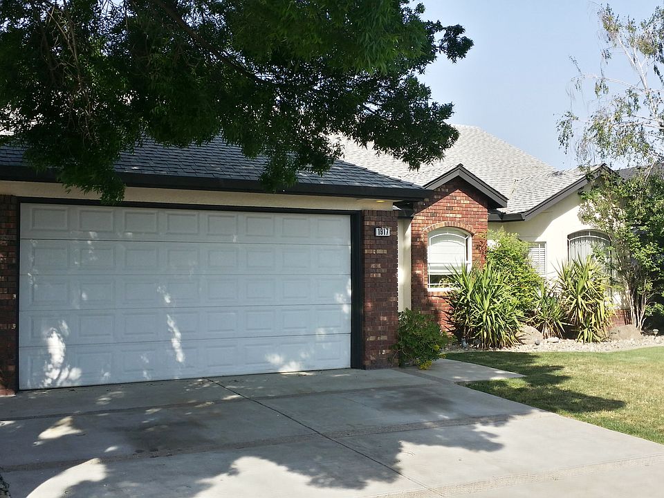 1st image of 1917 Glenwood Dr