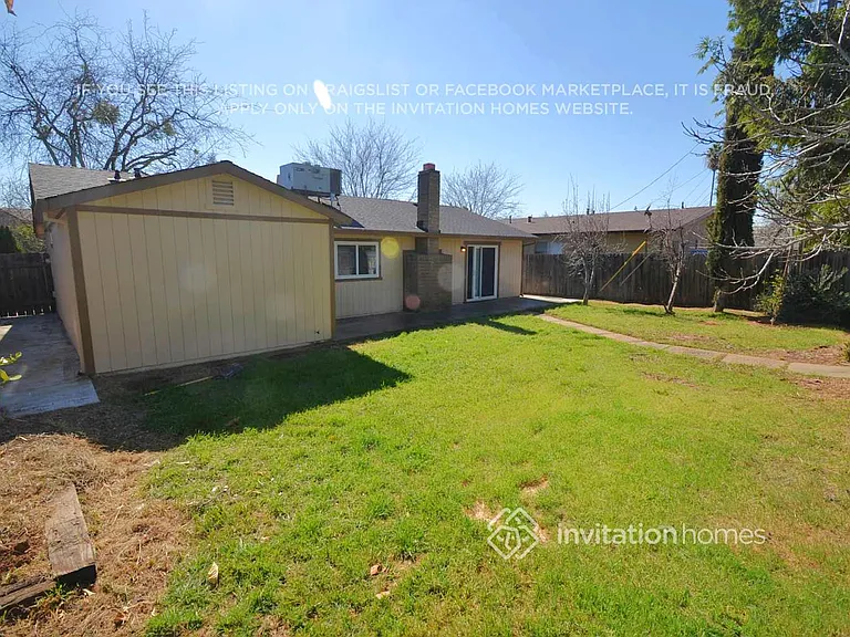 10207 Ellenwood Ave — Photo 3
