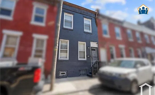 2 bed, 968 sqft, $1,300 — Photo 2