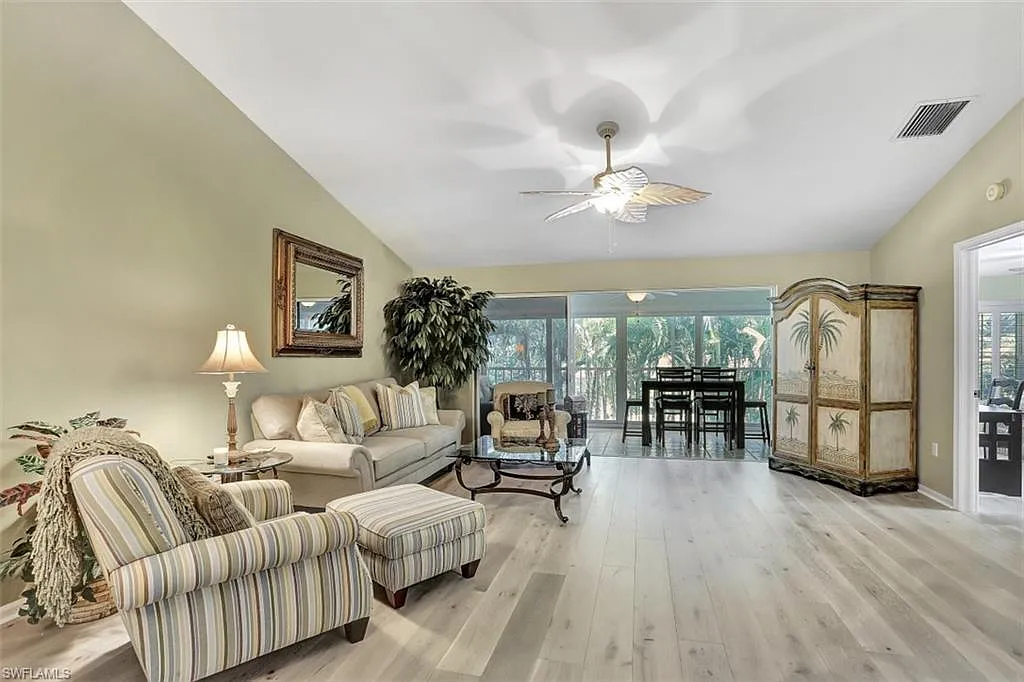 3 bed, 2.0 bath, 1506 sqft, $11,000 — Photo 2