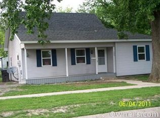 409 E Oak St, Butler, IN 46721