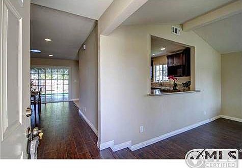 3rd image of 4701 Greenbrier Ave