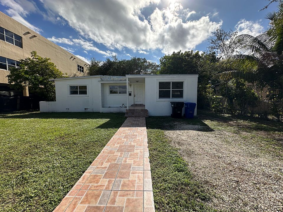1st image of 1680 NE 162nd St