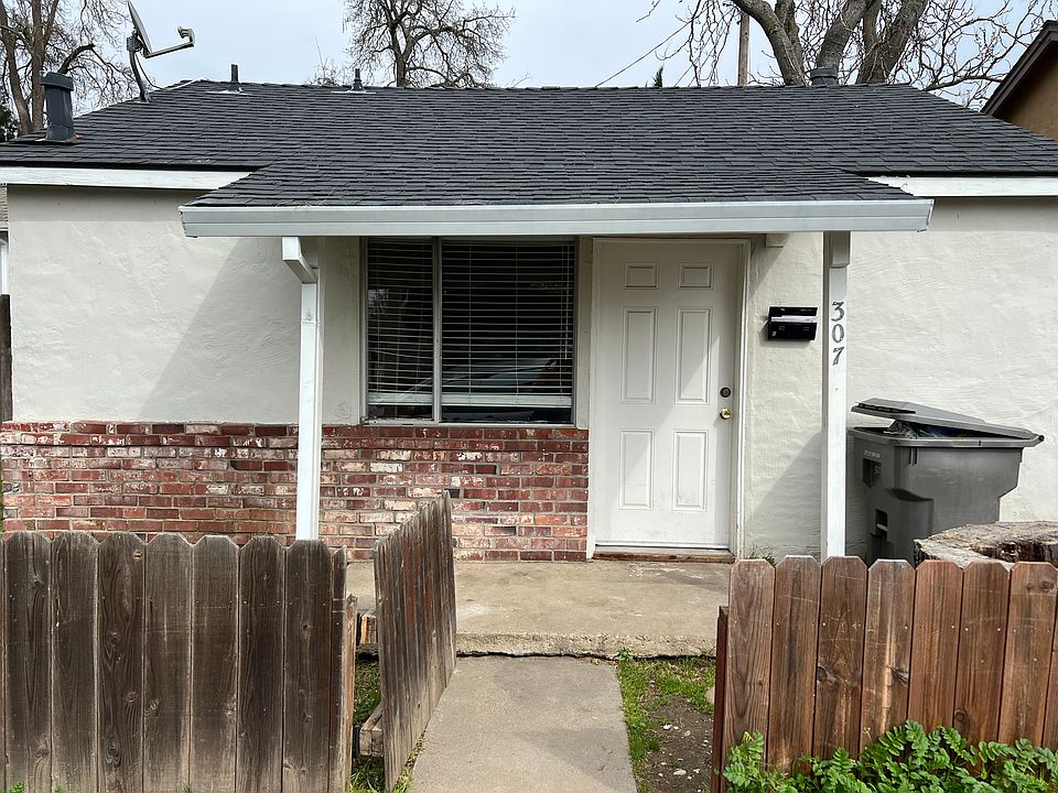1st image of 109 4th St #307-B