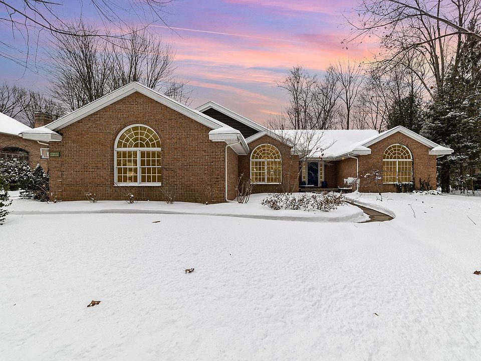 1st image of 1214 Foxwood Dr