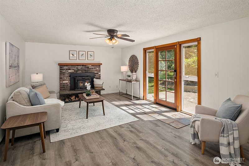2nd image of 28444 Retreat Kanaskat Road SE