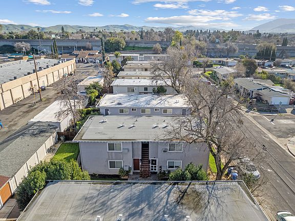 3rd image of 2756 Argyll Ave APT C