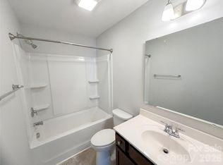 8004 Camden Xing, Lowell, NC 28098