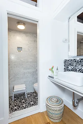 Sold by Owner | media 18