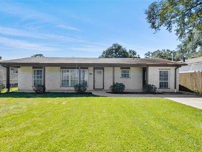 507 E 2nd St, Belle Chasse, LA, 70037
