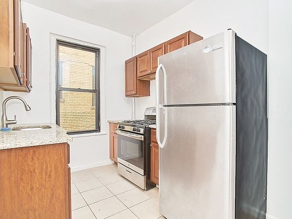 4th image of 344 Fort Washington Ave APT 3g
