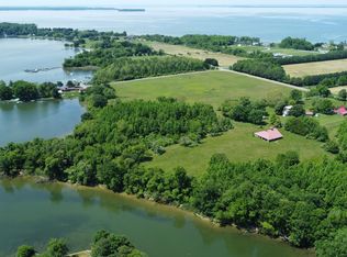 2715 Bennett Point Rd, Queenstown, MD 21658