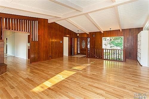 3rd image of 235 Del Casa Dr